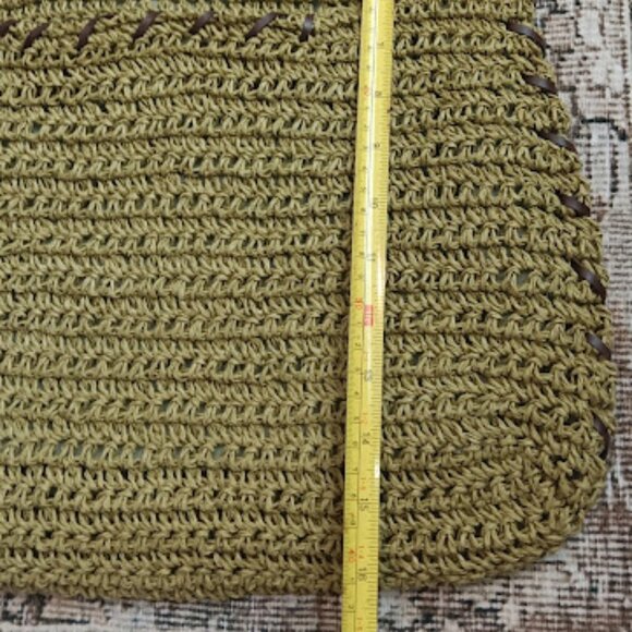 Sun N’ Sand Medium Natural Crochet Shoulder Tote Green Brown Butterfly Bag Charm - Picture 7 of 10